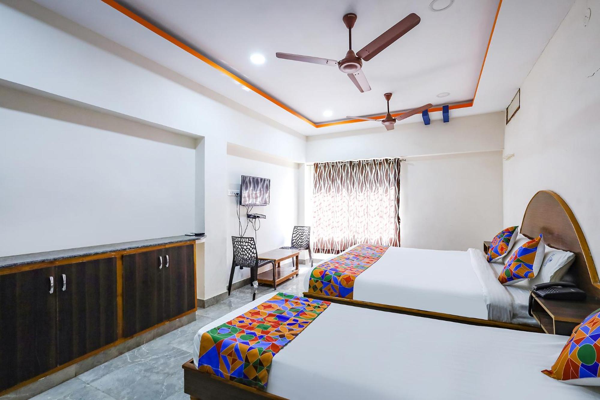 Capital O Lakshmi Residency Hotel Tirupati Exterior photo