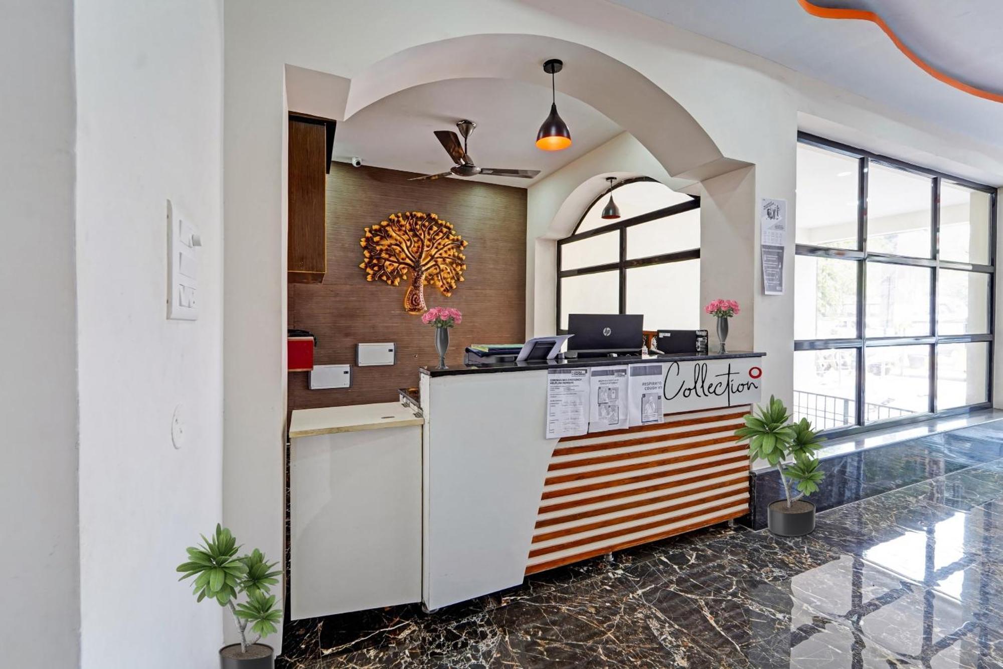 Capital O Lakshmi Residency Hotel Tirupati Exterior photo